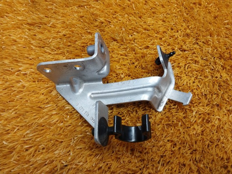 кронштейн, 450 рублей, Красноярск