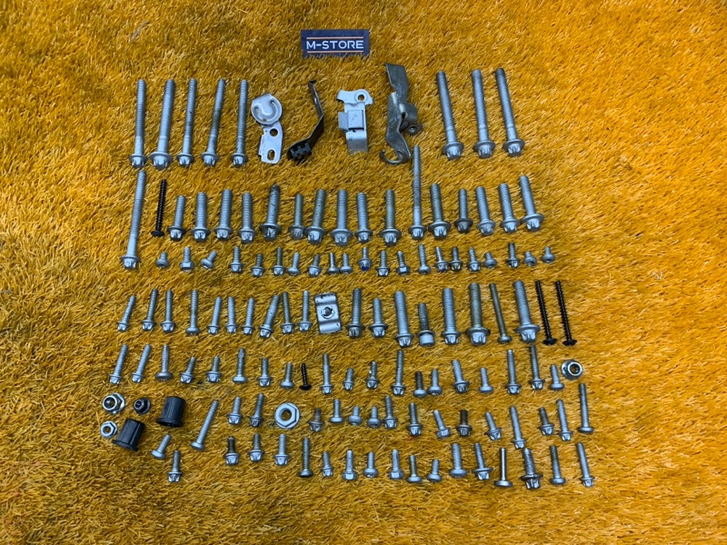 Болты и гайки ДВС, 1100 рублей, Красноярск