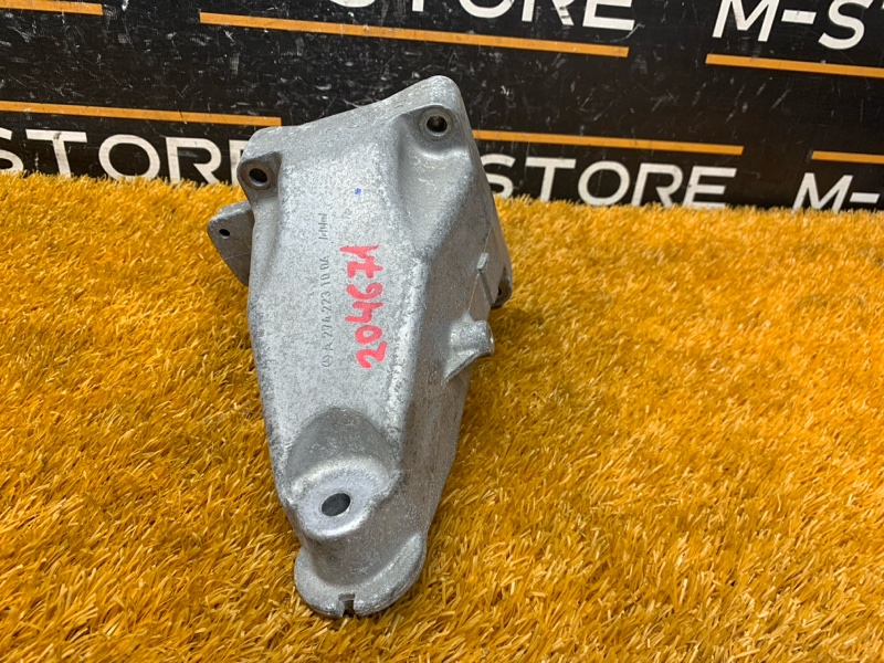 Кронштейн подушки двигателя, 1520 рублей, Красноярск