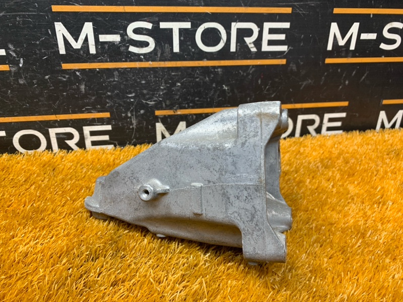 Кронштейн подушки двигателя, 1520 рублей, Красноярск