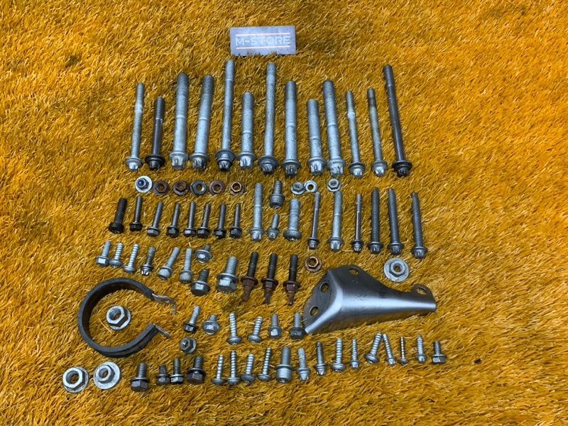 Болты и гайки ДВС, 1100 рублей, Красноярск