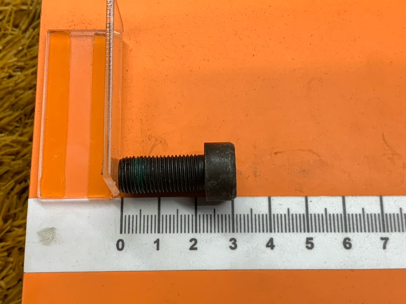 Болт маховика, 360 рублей, Красноярск