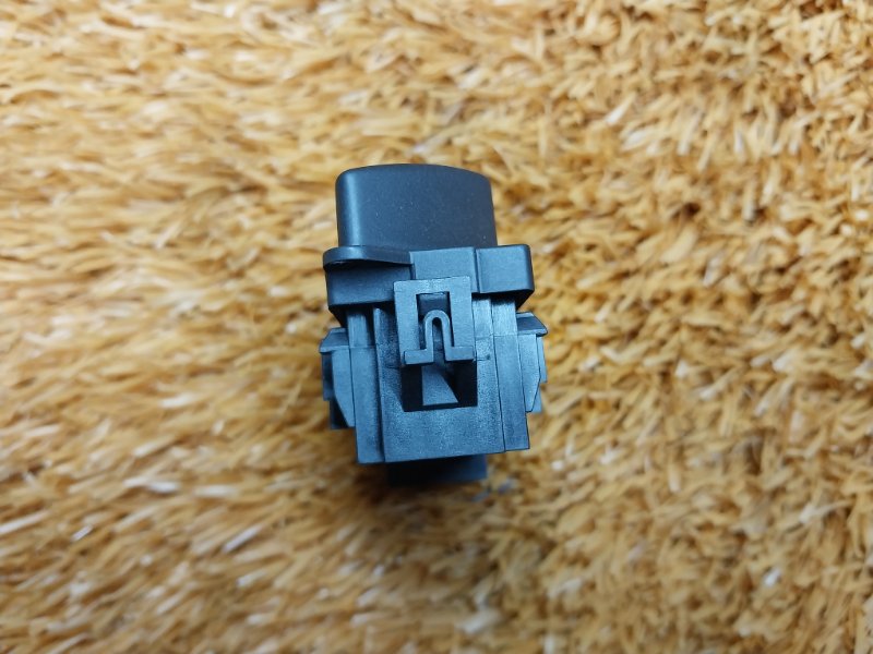 кнопка контроля слепых зон, 670 рублей, Красноярск