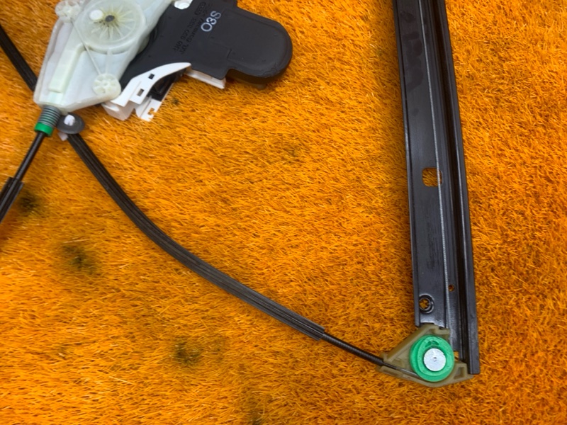 стеклоподъемник, 2400 рублей, Красноярск