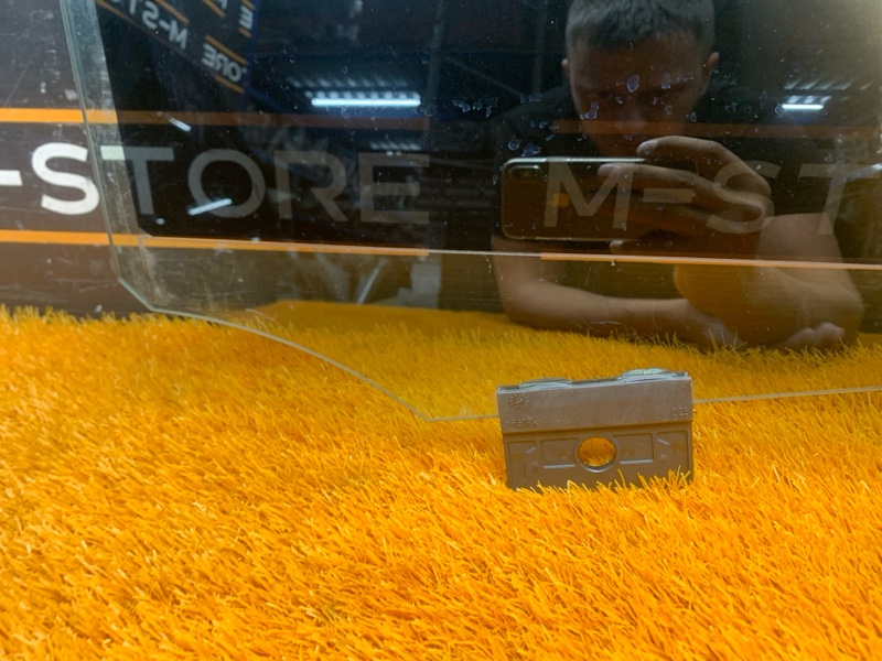 Стекло боковое, 6000 рублей, Красноярск