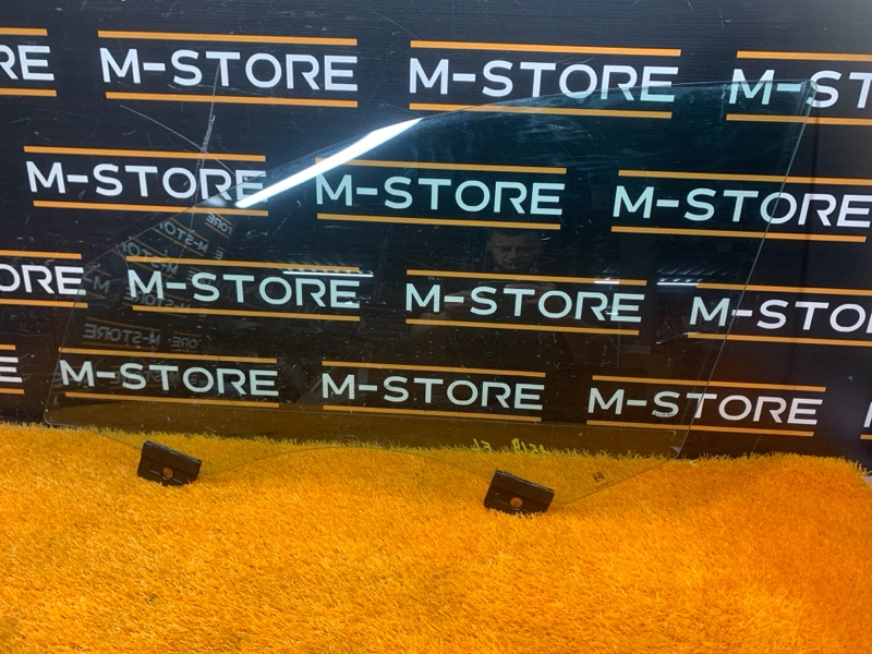 Стекло боковое, 7500 рублей, Красноярск