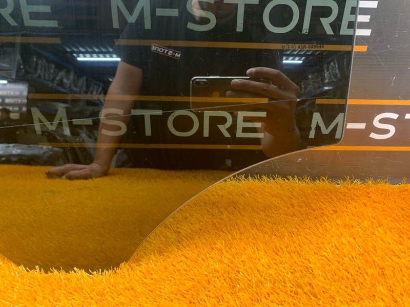 Стекло боковое, 2540 рублей, Красноярск