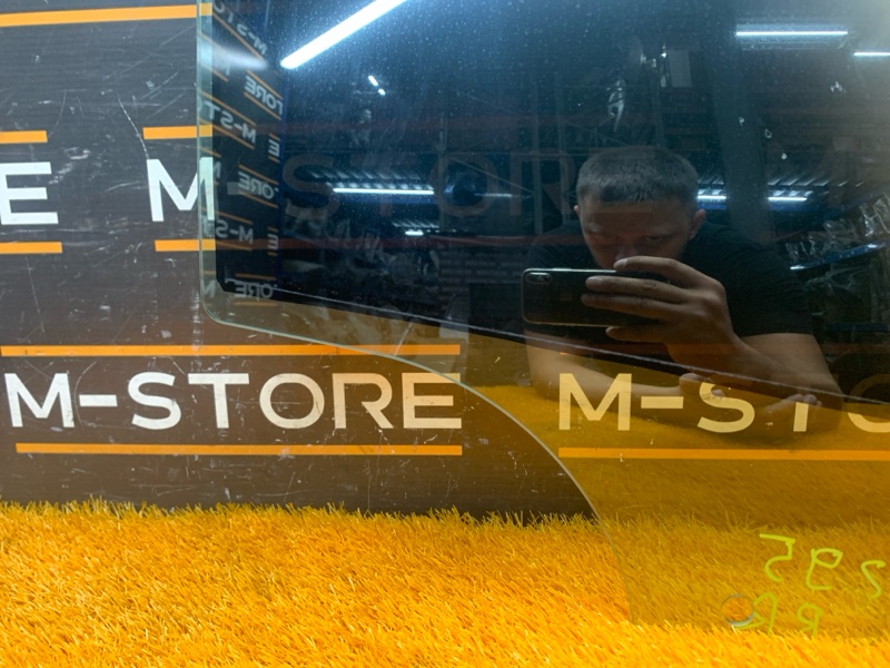 Стекло боковое, 1290 рублей, Красноярск