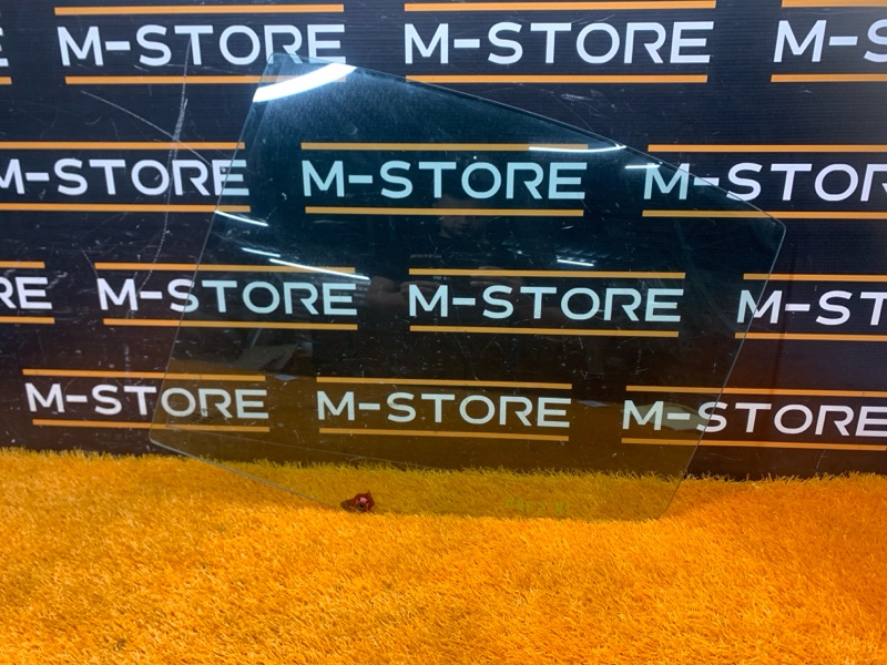 Стекло боковое, 300 рублей, Красноярск