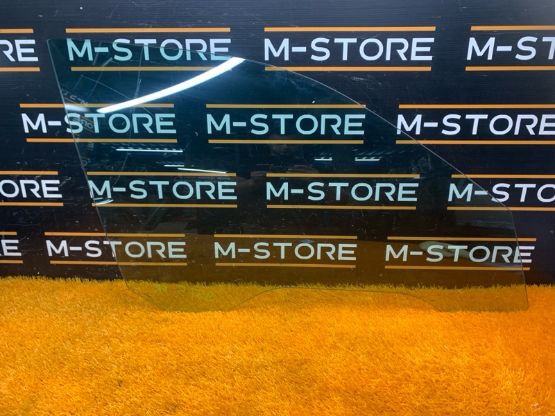 Стекло боковое, 670 рублей, Красноярск