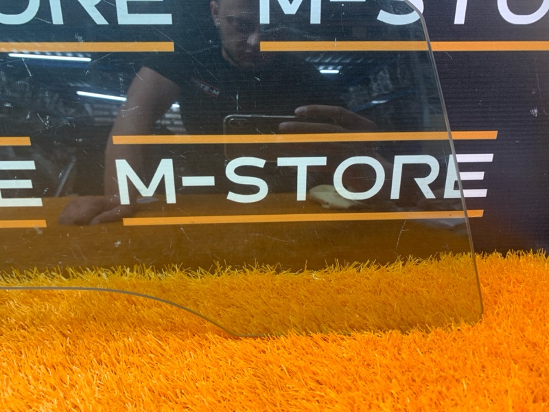 Стекло боковое, 670 рублей, Красноярск