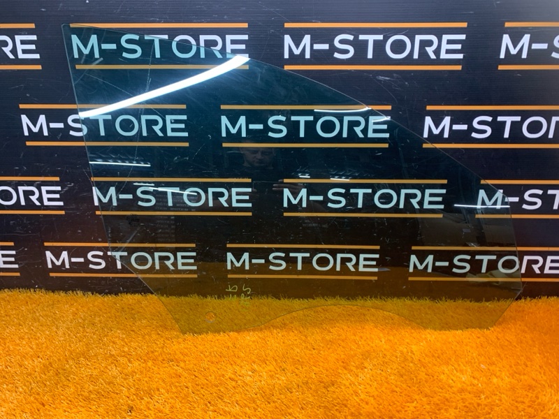 Стекло боковое, 1620 рублей, Красноярск