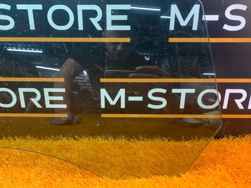 Стекло боковое, 1620 рублей, Красноярск