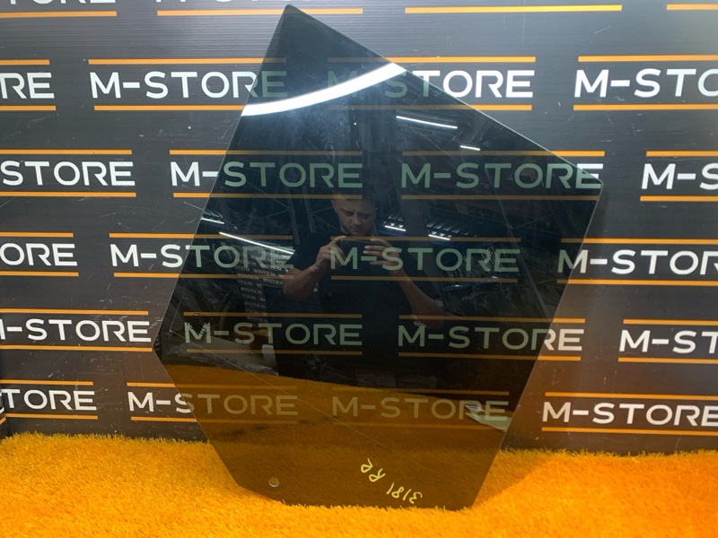 Стекло боковое, 1290 рублей, Красноярск