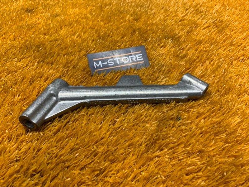 Кронштейн впускного коллектора, 300 рублей, Красноярск