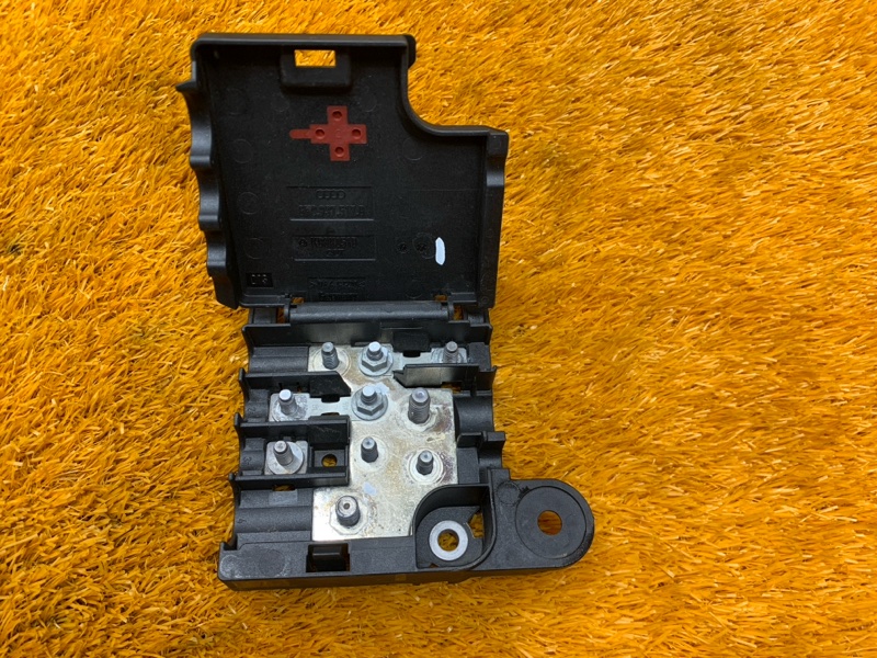 Клемма аккумулятора плюс, 420 рублей, Красноярск