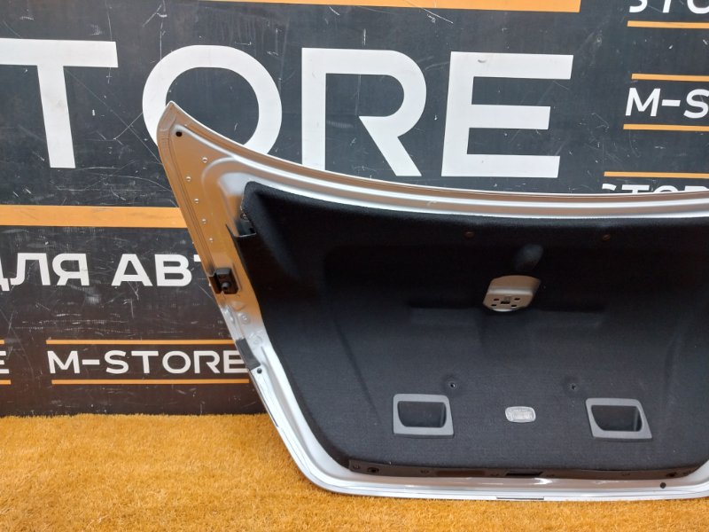 крышка багажника, 4000 рублей, Красноярск