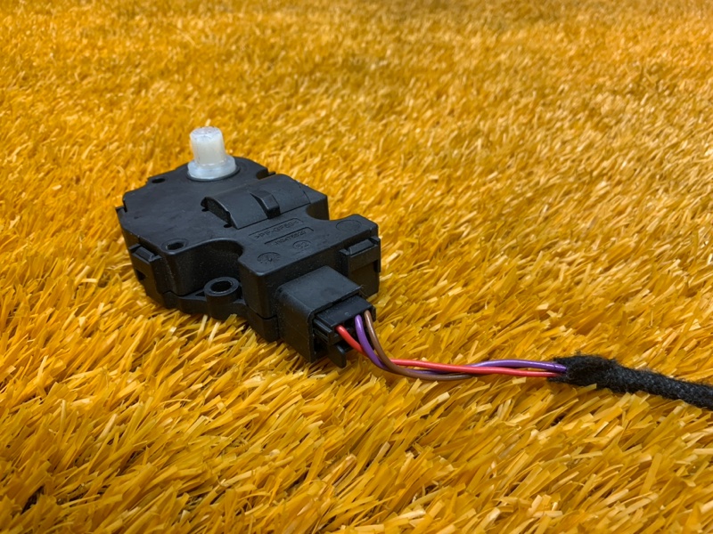 привод заслонки отопителя, 200 рублей, Красноярск