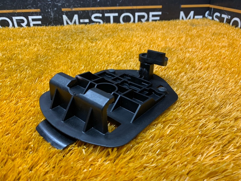 Крепление аварийного знака, 200 рублей, Красноярск