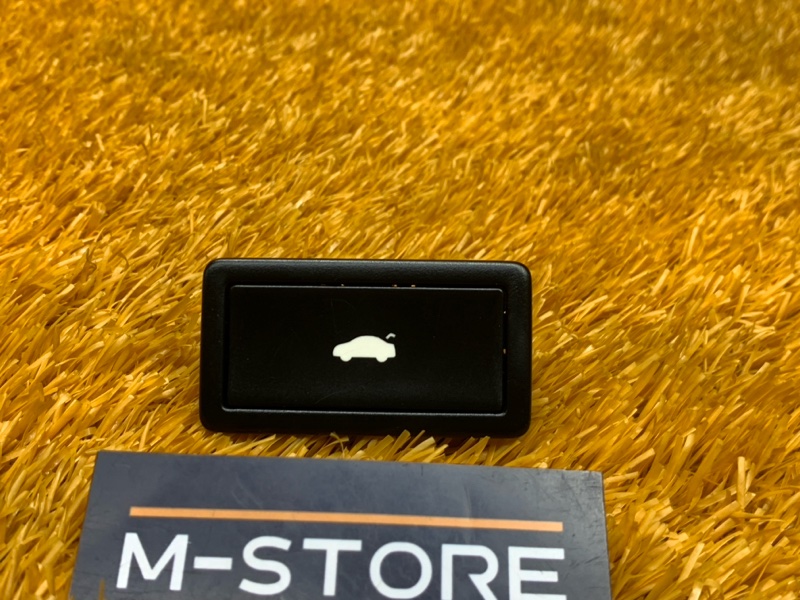 кнопка закрывания багажника, 1000 рублей, Красноярск