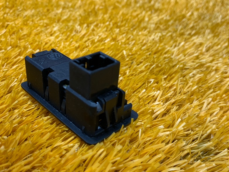 кнопка закрывания багажника, 1000 рублей, Красноярск