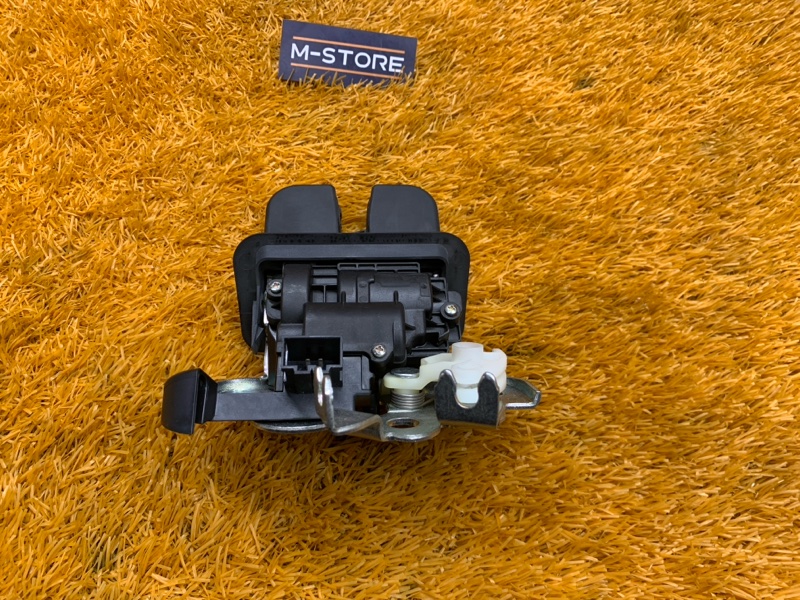 замок багажника, 1200 рублей, Красноярск