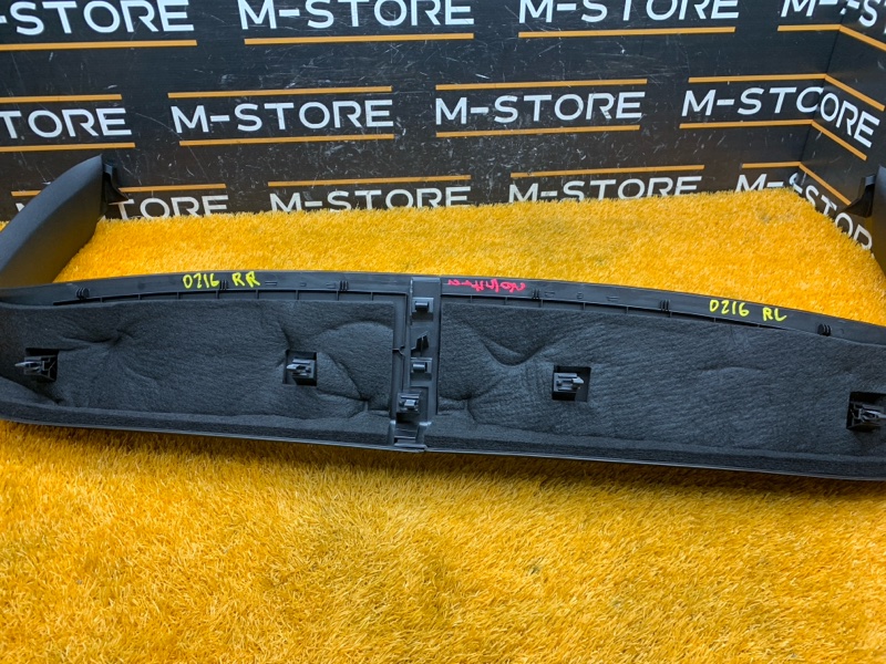 обшивка двери багажника, 1920 рублей, Красноярск