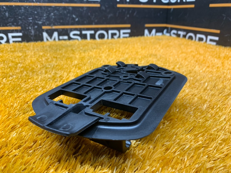 Крепление аварийного знака, 200 рублей, Красноярск