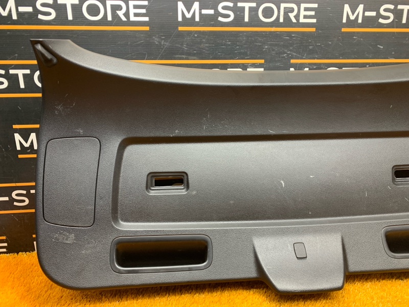 обшивка двери багажника, 1290 рублей, Красноярск