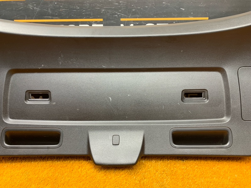 обшивка двери багажника, 1290 рублей, Красноярск