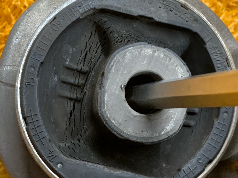 Рычаг подвески нижний, 1500 рублей, Красноярск