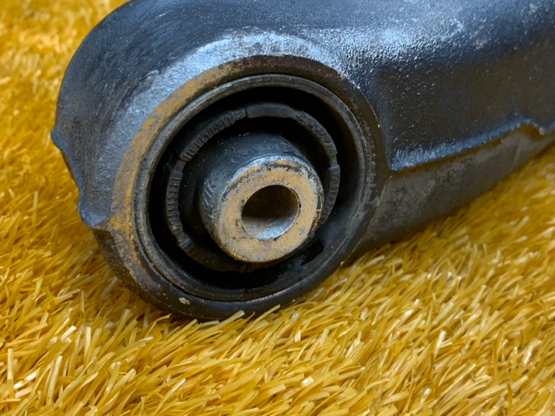 Рычаг подвески нижний, 500 рублей, Красноярск