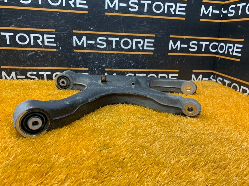 Рычаг подвески нижний, 500 рублей, Красноярск