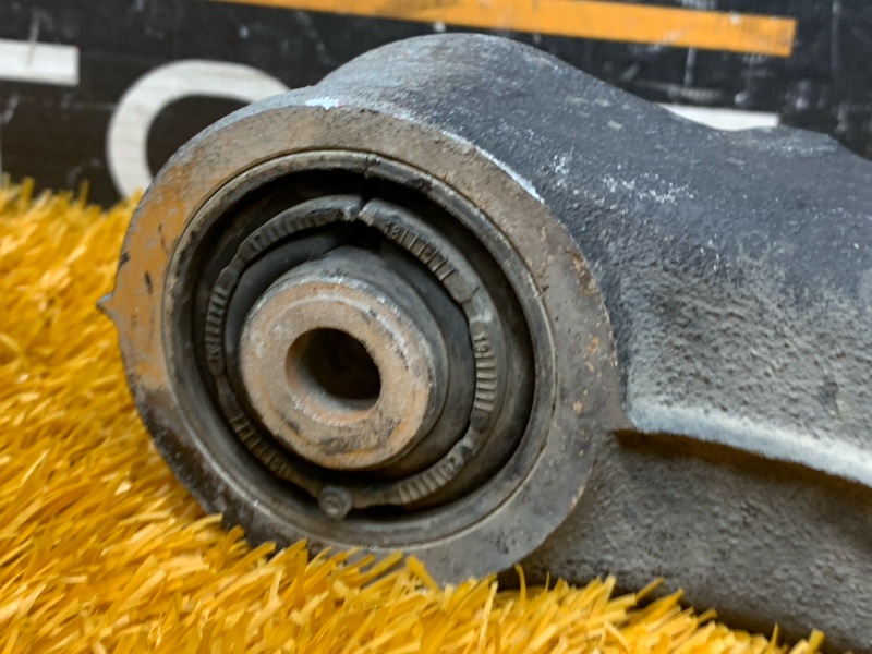 Рычаг подвески нижний, 500 рублей, Красноярск