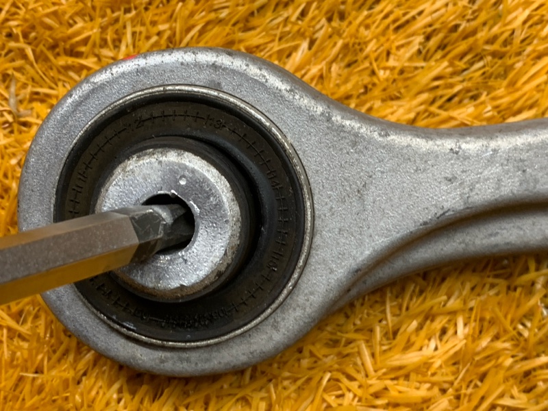 Рычаг подвески верхний, 1340 рублей, Красноярск