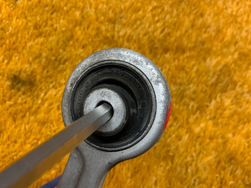 Рычаг подвески верхний, 800 рублей, Красноярск