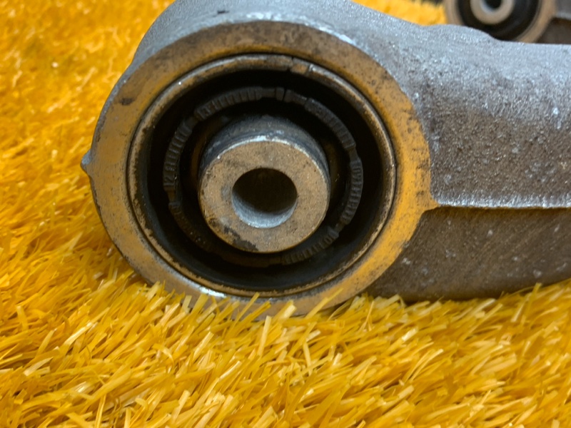 Рычаг подвески нижний, 500 рублей, Красноярск