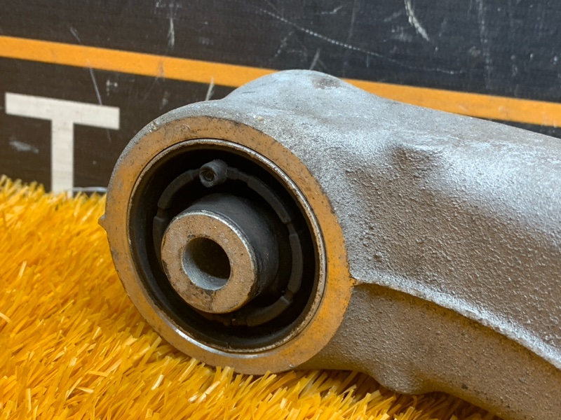 Рычаг подвески нижний, 500 рублей, Красноярск