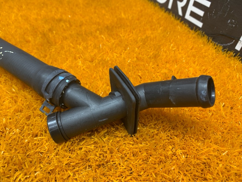 Патрубок системы охлаждения, 1290 рублей, Красноярск