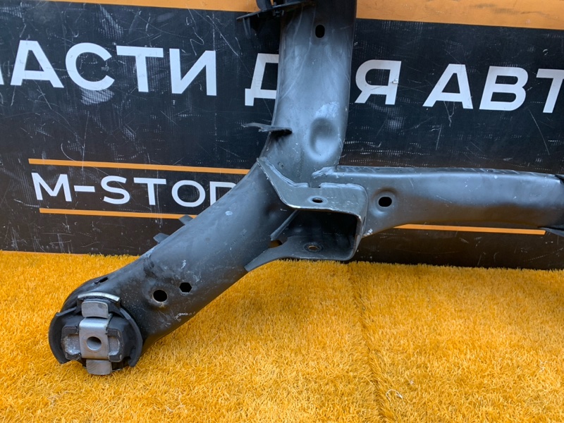 Балка поперечная (подрамник), 4710 рублей, Красноярск