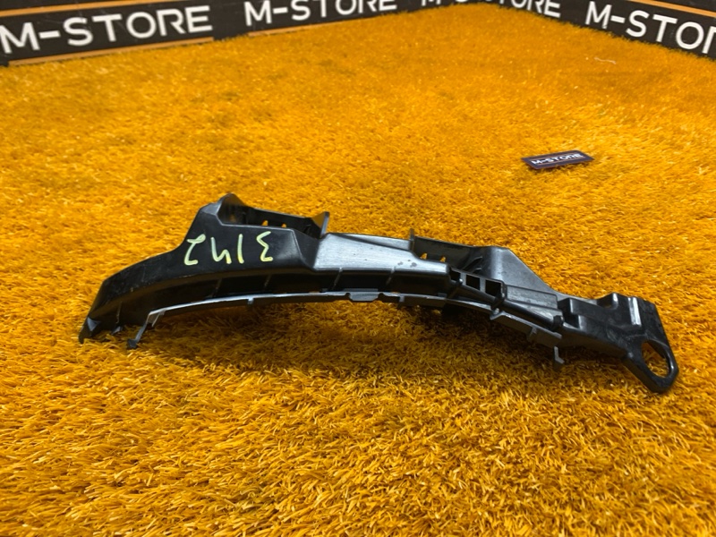 крепление бампера, 1220 рублей, Красноярск