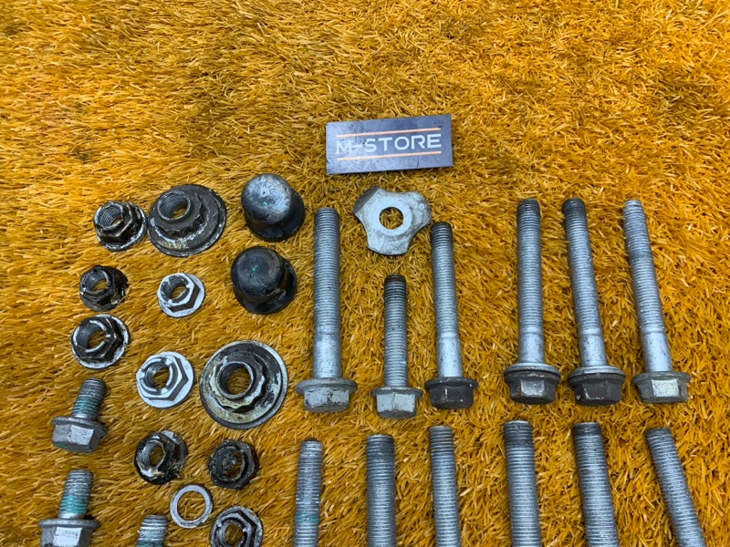 Болты и гайки задней подвески, 810 рублей, Красноярск