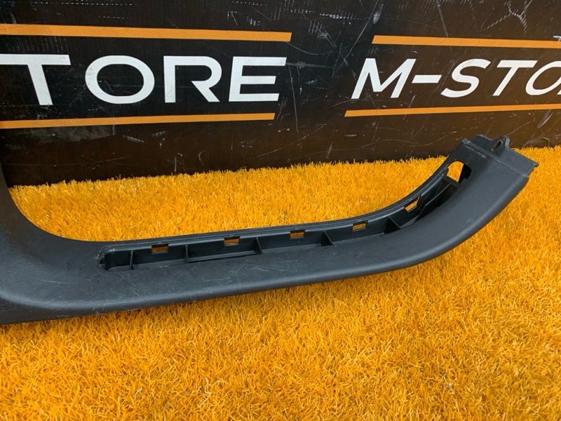 Накладка на порог салона, 350 рублей, Красноярск