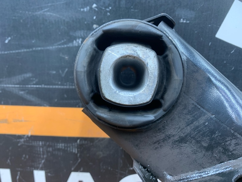 Балка поперечная (подрамник), 2500 рублей, Красноярск