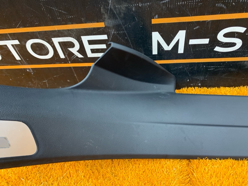 Накладка на порог салона, 1290 рублей, Красноярск