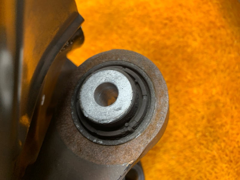 кулак поворотный, 1500 рублей, Красноярск