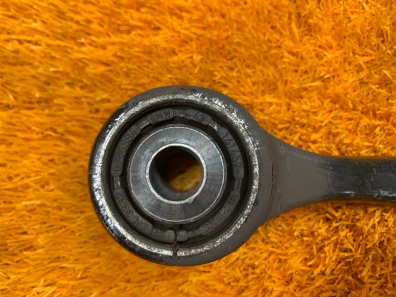 Рычаг подвески верхний, 1000 рублей, Красноярск