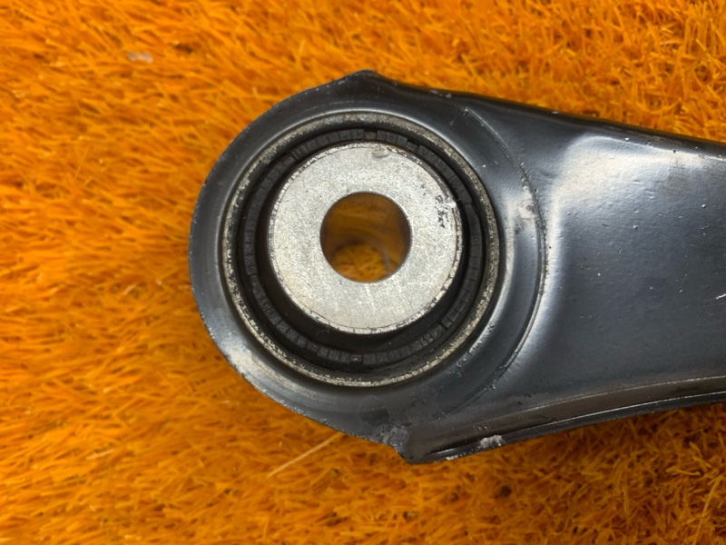 Рычаг подвески верхний, 1000 рублей, Красноярск