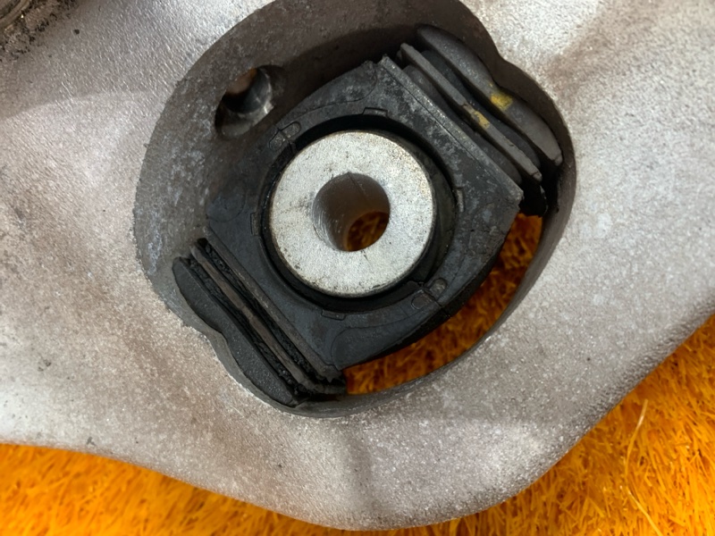 кулак поворотный, 1500 рублей, Красноярск