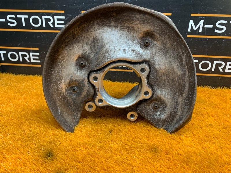 кулак поворотный, 1480 рублей, Красноярск